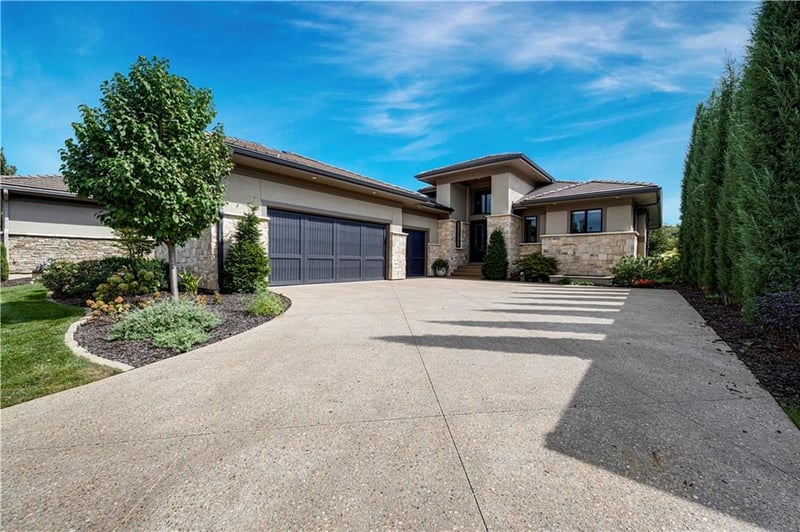6013 W 137 St, Overland Park, KS 66223
