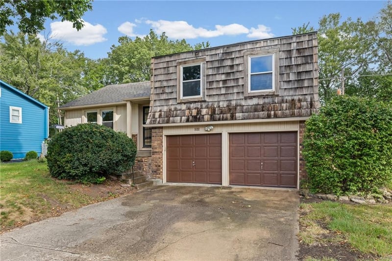 1632 W Wabash St, Olathe, KS 66061