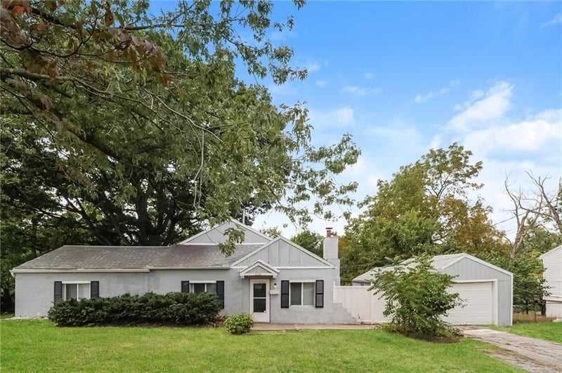 5228 Woodson Rd, Raytown, MO 64133