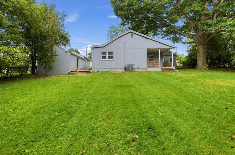 5228 Woodson Rd, Raytown, MO 64133