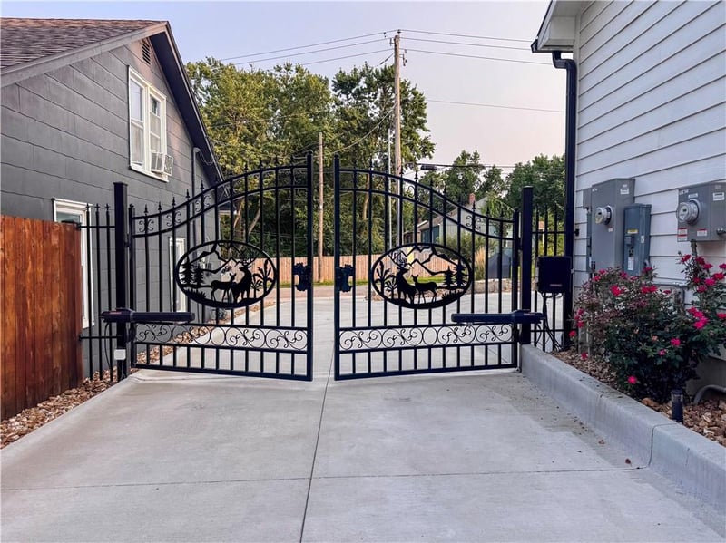 2614 W 44th Ave, Kansas City, KS 66103