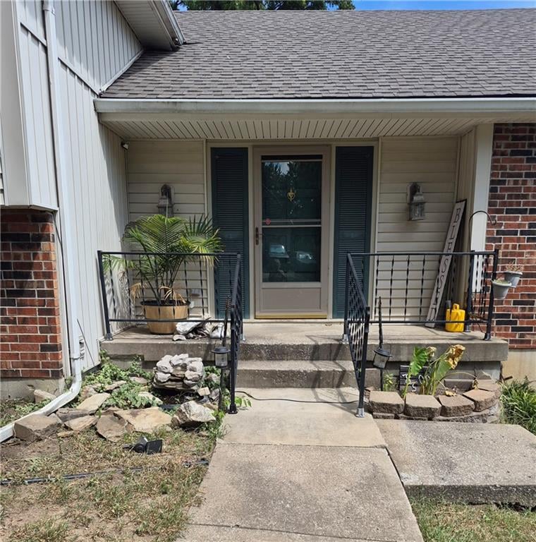 18500 E 27th St S, Independence, MO 64057