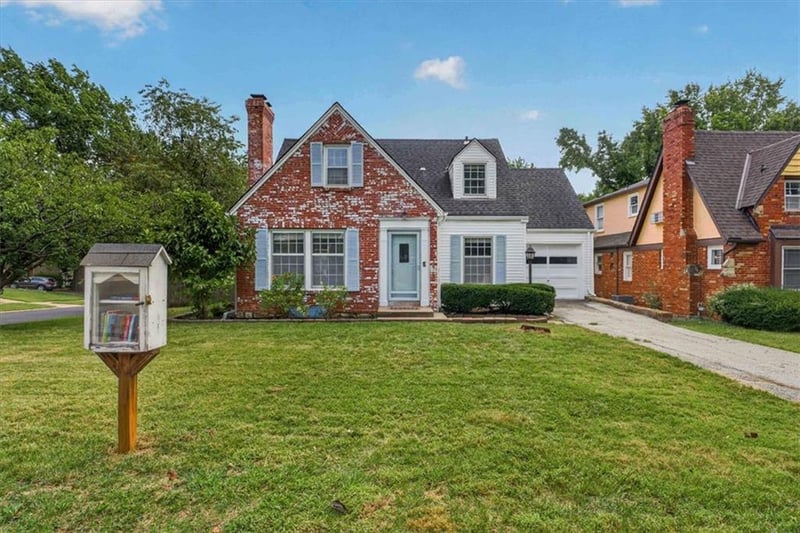 6641 Cherry St, Kansas City, MO 64131