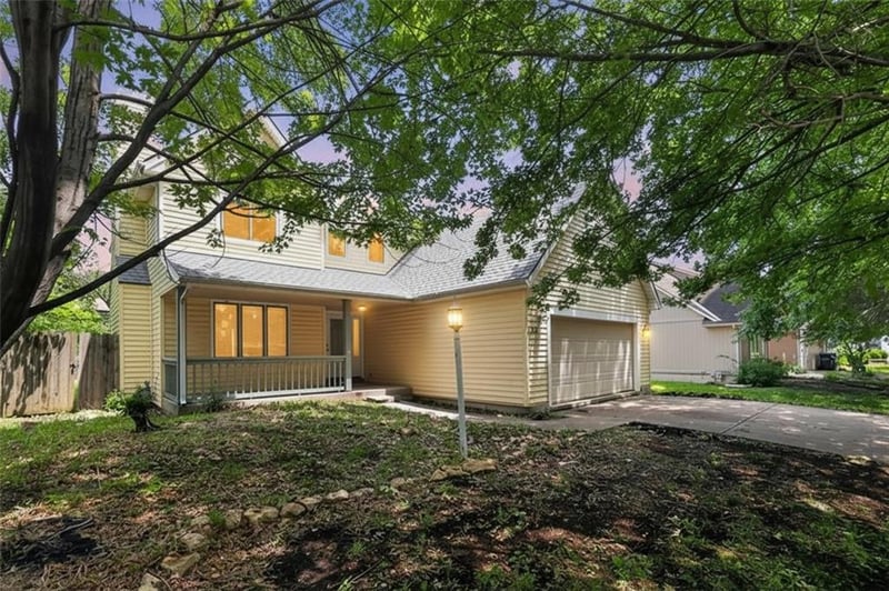 2810 Gill Ave, Lawrence, KS 66047