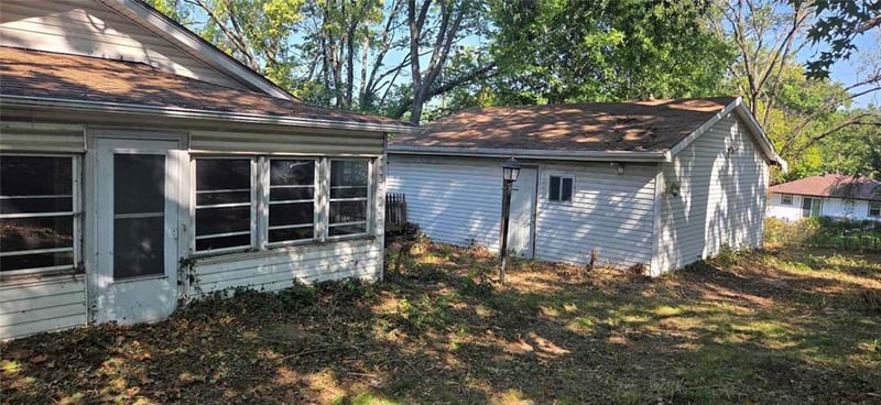 4331 NE Kelsey Rd, Kansas City, MO 64116
