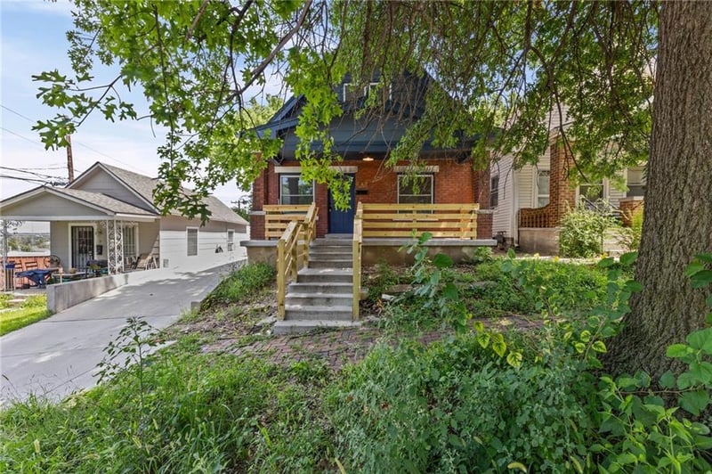 11 S Tremont St, Kansas City, KS 66101