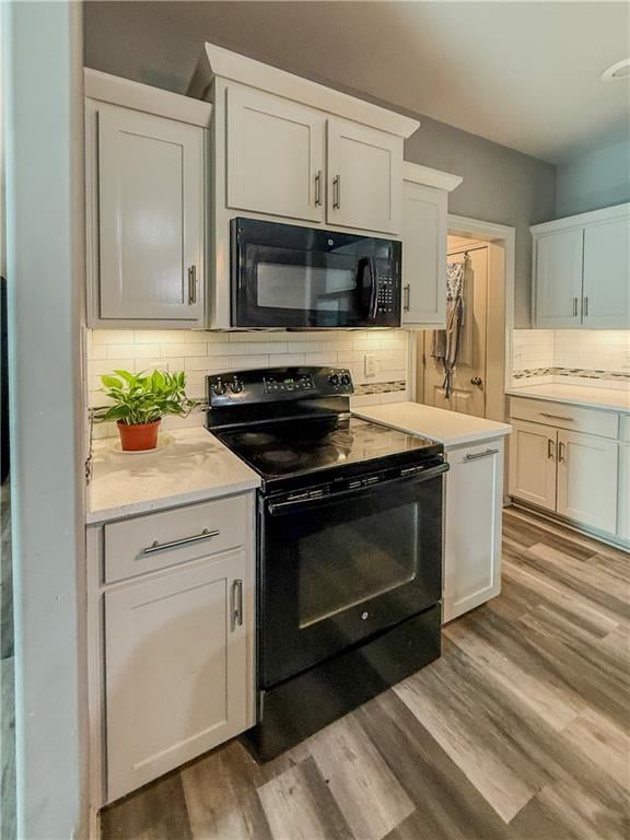 19557 E 14th N St, Independence, MO 64056