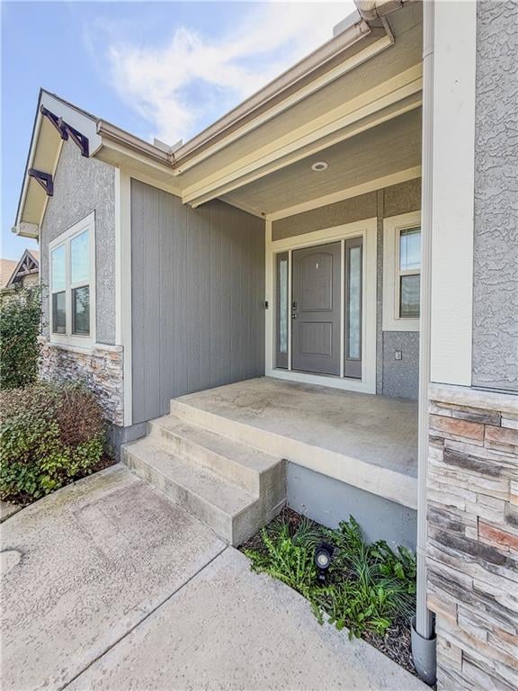 19557 E 14th North St, Independence, MO 64056