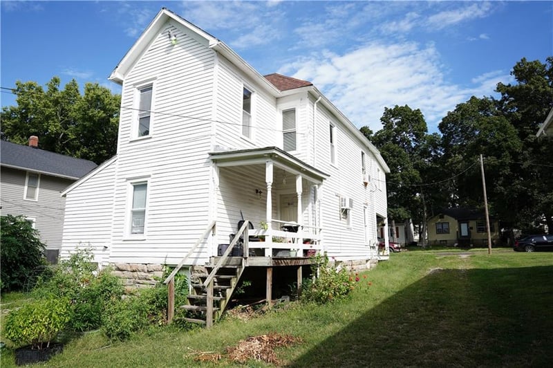414 Broad St, Warrensburg, MO 64093