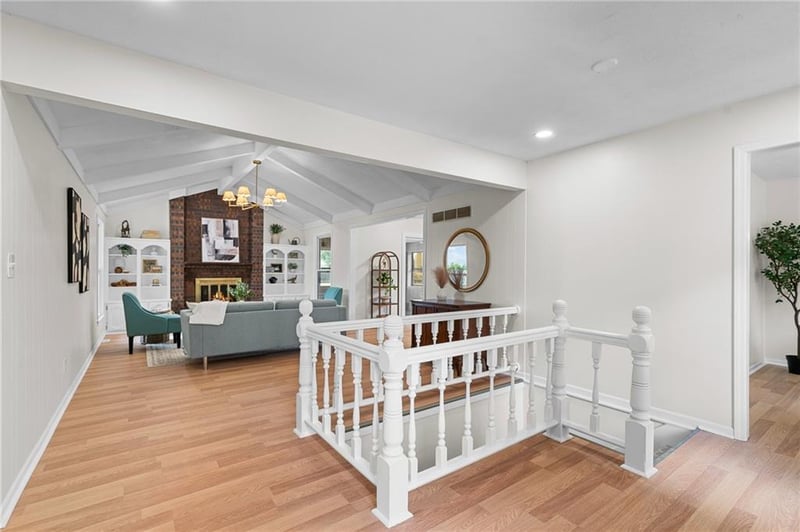 113 SW Concord Ct, Blue Springs, MO 64014