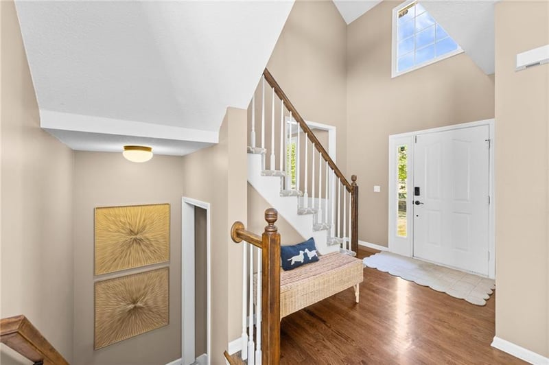 15247 S Roth Dr, Olathe, KS 66062