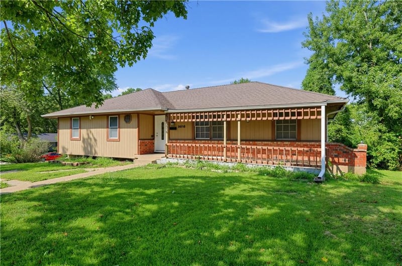 9816 Bellaire St, Kansas City, MO 64134