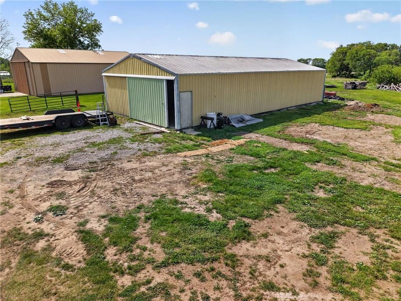 8520 SW Z Hw, Trimble, MO 64492