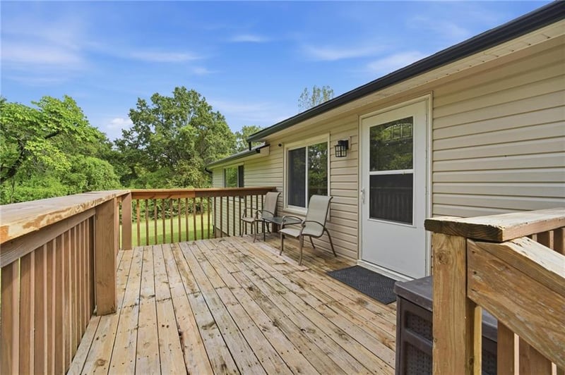 2915 S Slaughter Rd, Grain Valley, MO 64029