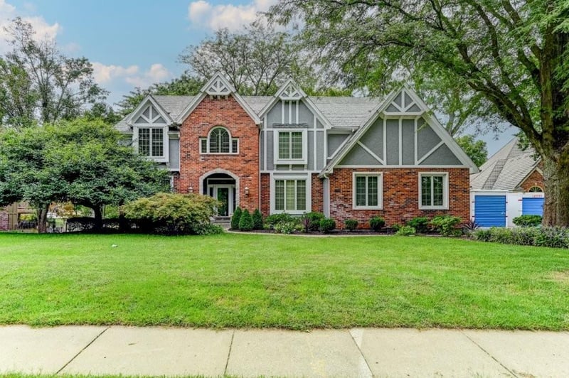1905 NW Indian Hills Dr, Blue Springs, MO 64015