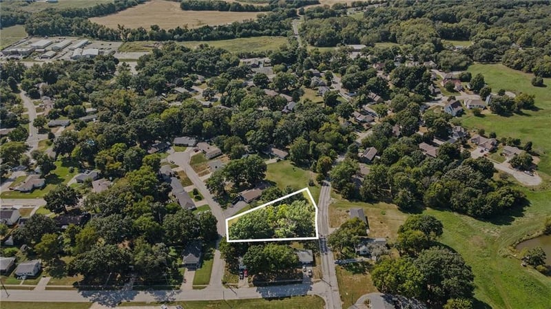00 Maple Ln, Smithville, MO 64089