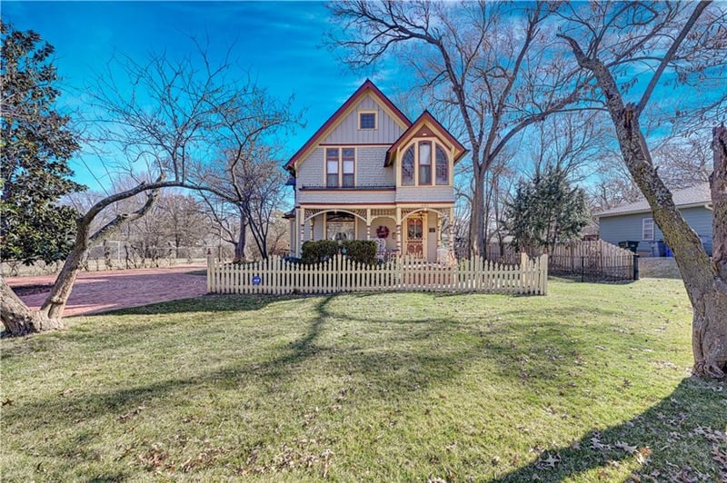 401 S Harrison St, Olathe, KS 66061