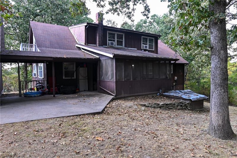 3889 S 143rd Rd, Bolivar, MO 65613
