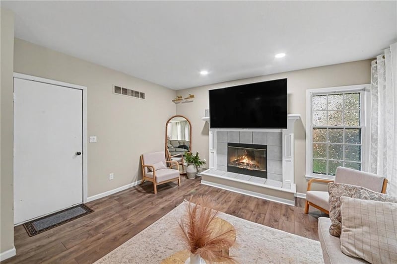 4927 Brockway St, Shawnee, KS 66226