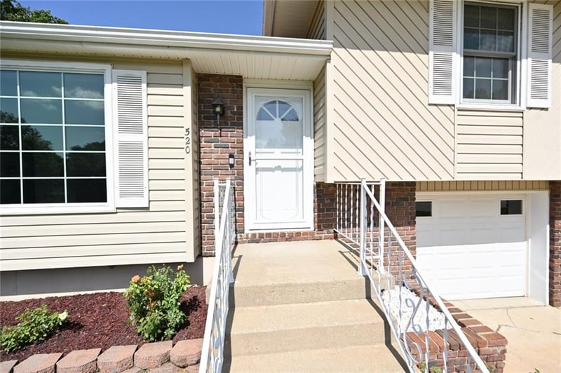 520 Thomas Dr, Platte City, MO 64079