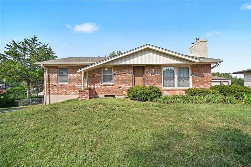 18104 E 27th Ter S, Independence, MO 64057