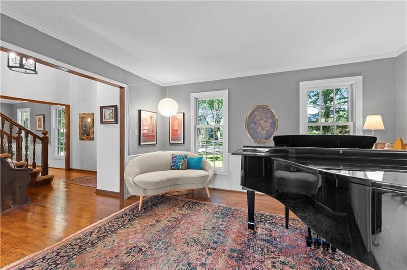 12846 Sagamore Rd, Leawood, KS 66209
