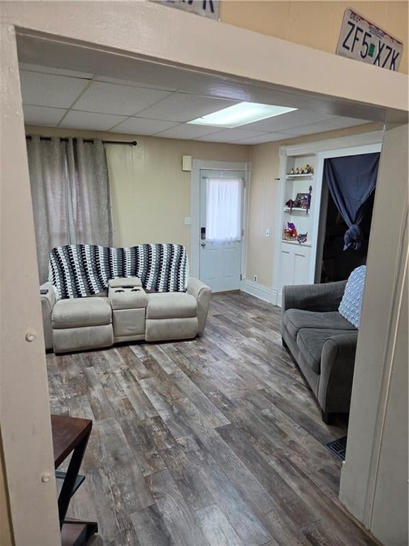111 N 5th St, Deepwater, MO 64740