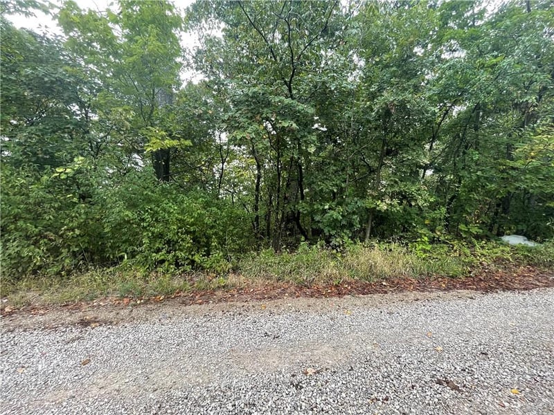 00000 Ridge Crest Dr, Odessa, MO 64076