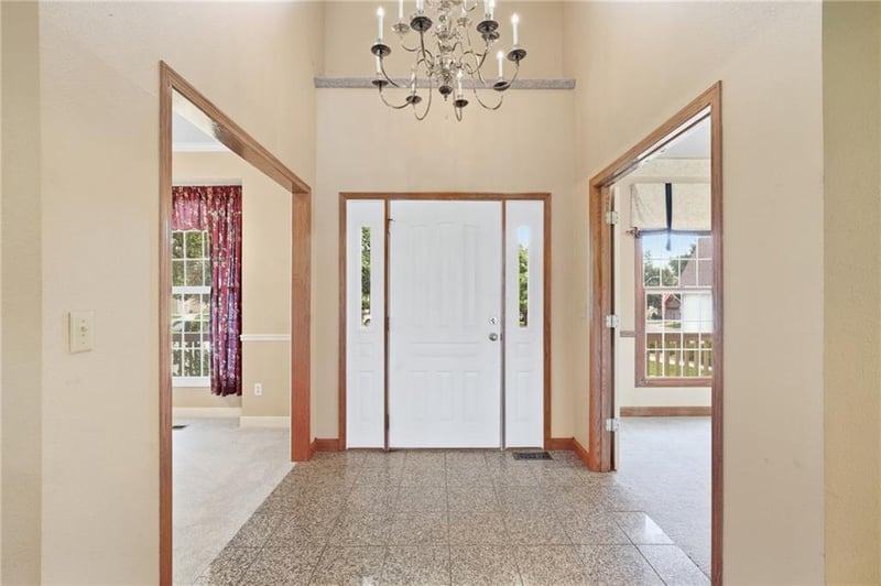 1005 Royal Ct, Belton, MO 64012