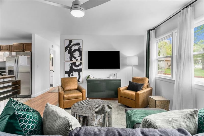 10906 W 56th Ter, Shawnee Mission, KS 66203