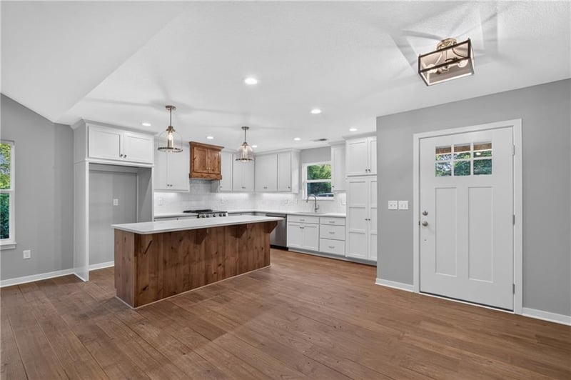301 W 18th St, Higginsville, MO 64037