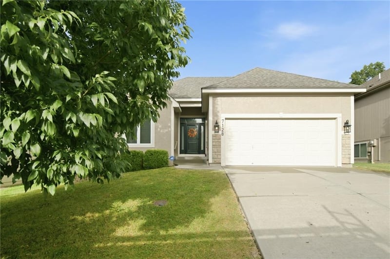 7128 Allman Dr, Shawnee, KS 66217