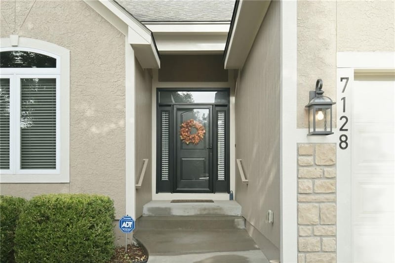 7128 Allman Dr, Shawnee, KS 66217