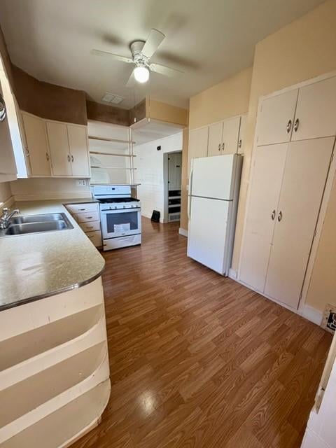 709 S 16th St, St Joseph, MO 64501