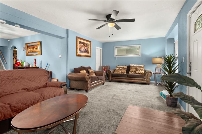 4201 Prospect Ave, Kansas City, MO 64130