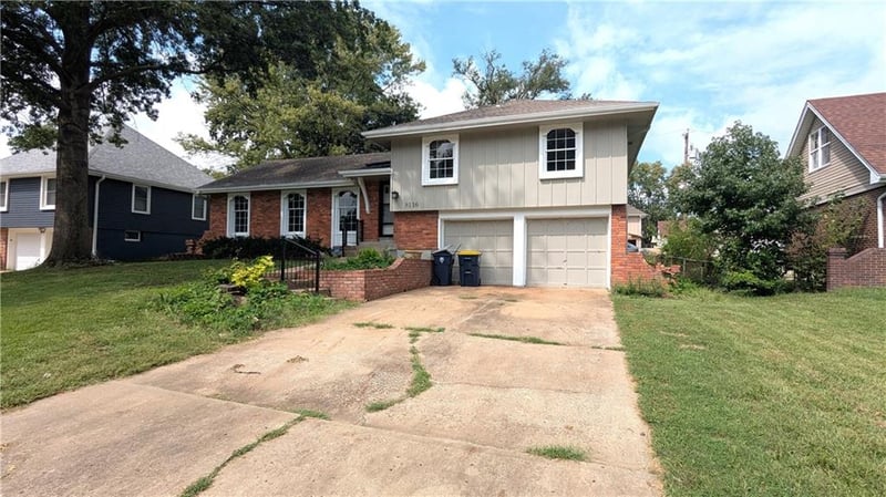 8116 E 96th Ter, Kansas City, MO 64134