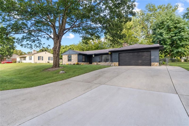 4409 Ridgeway Ave, Kansas City, MO 64133