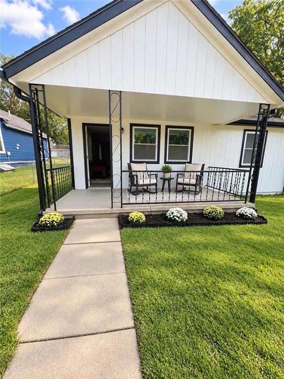 817 Pawnee St, Leavenworth, KS 66048