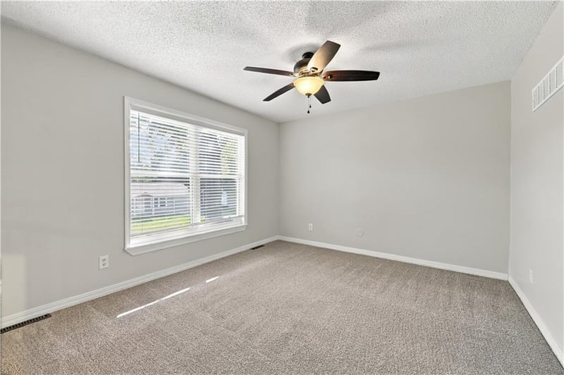 1622 N Emery St, Independence, MO 64050