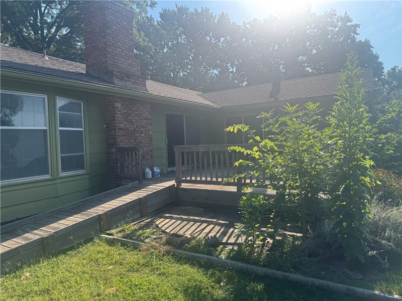 6801 W 101st Ter, Overland Park, KS 66212