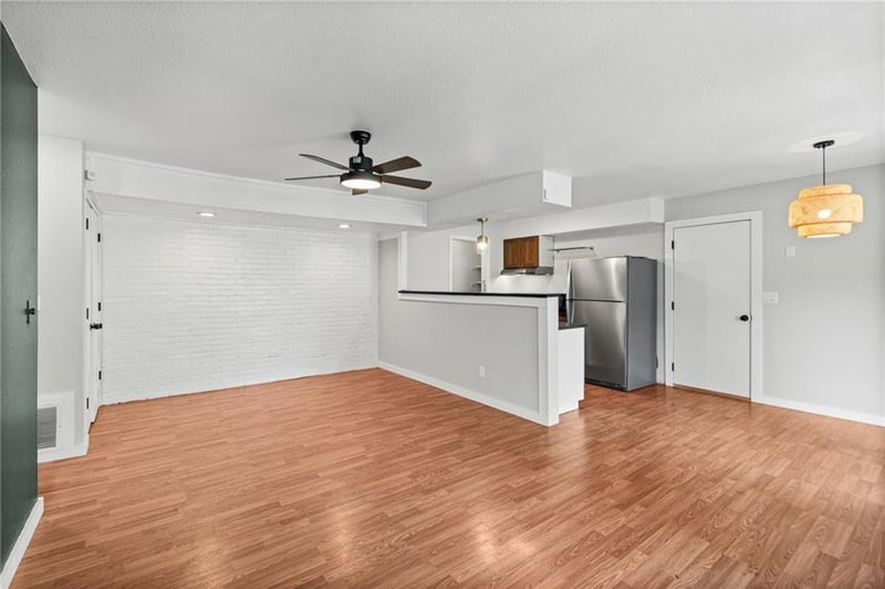 244 SE 121 Rd, Warrensburg, MO 64093