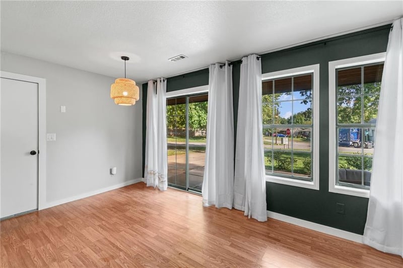 244 SE 121 Rd, Warrensburg, MO 64093