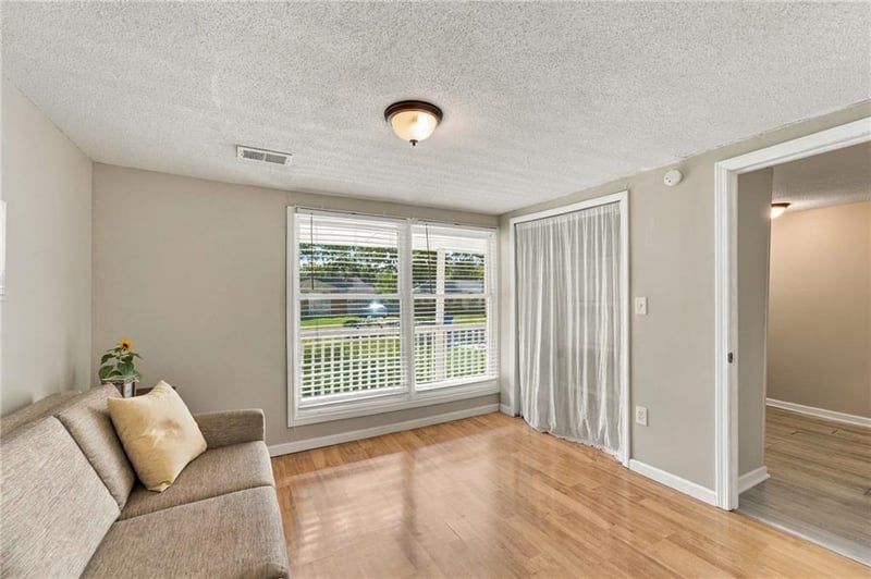 13132 Ashland Ave, Grandview, MO 64030