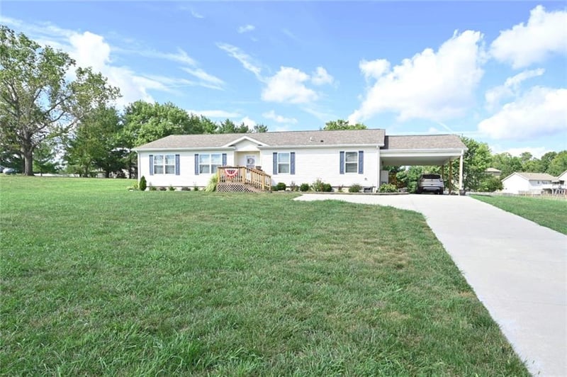 15490 NW 136th St NW, Platte City, MO 64079
