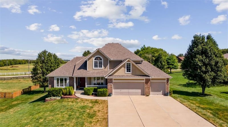 16109 Bluegrass Ct, Belton, MO 64012