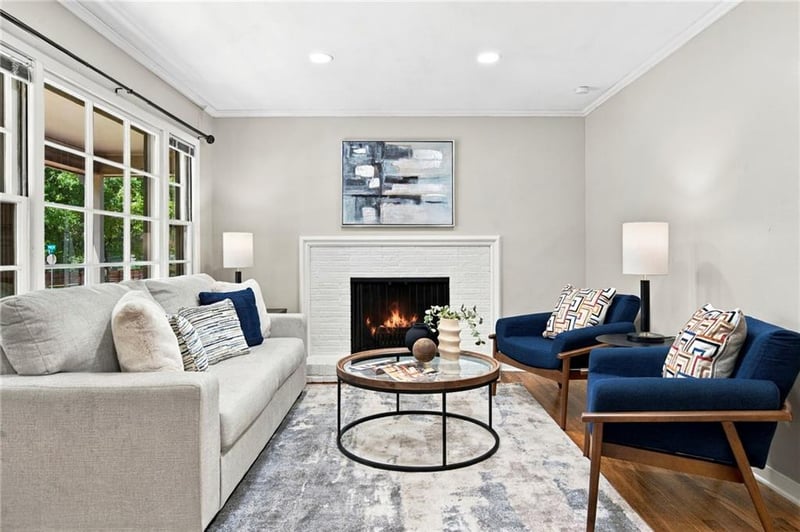 7101 Marty St, Overland Park, KS 66204