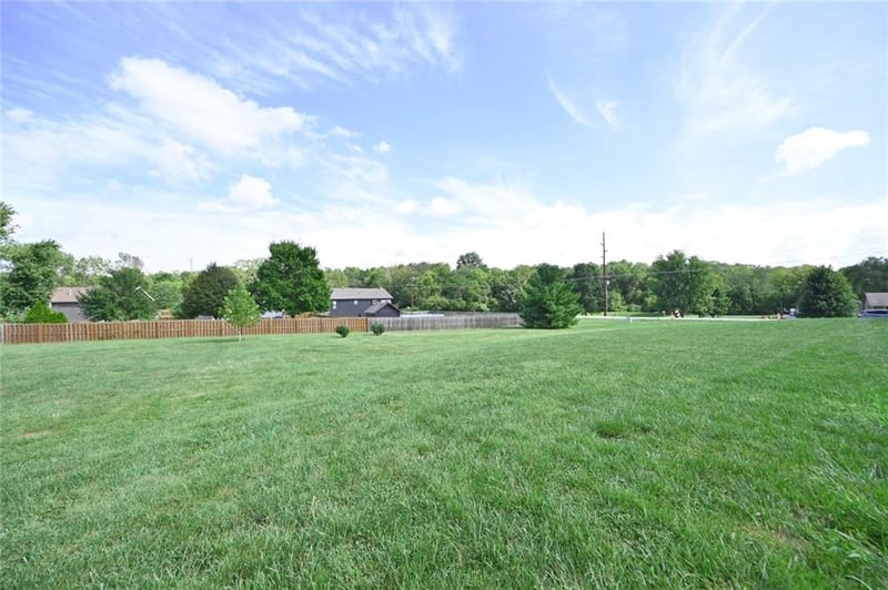 15470 NW 136th St, Platte City, MO 64079