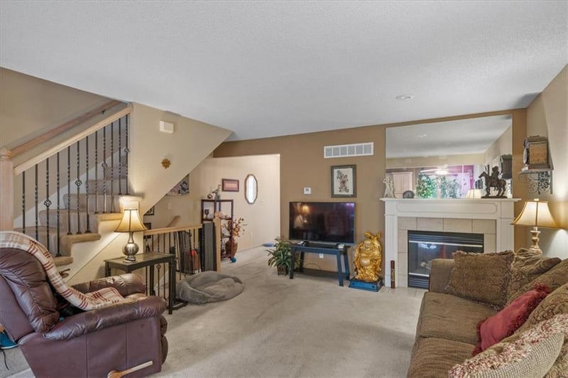 3564 NE Austin Dr, Lee's Summit, MO 64064