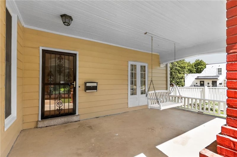 610 W Maple Ave, Independence, MO 64050