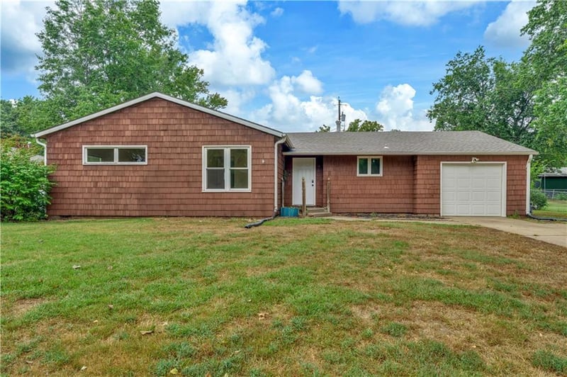 1339 Ward Pw, Topeka, KS 66604